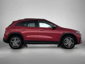 Mercedes-Benz EQA (2021) thumbnail 13