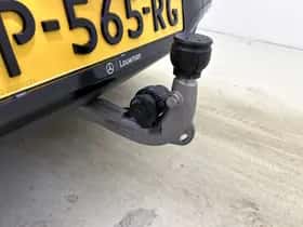 Mercedes-Benz EQA (2021) thumbnail 26
