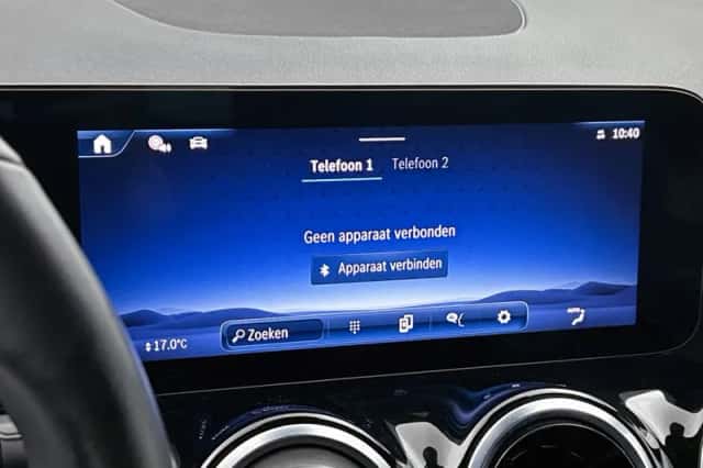 Mercedes-Benz GLA (2024) thumbnail 27