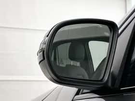 Mercedes-Benz GLA (2024) thumbnail 32