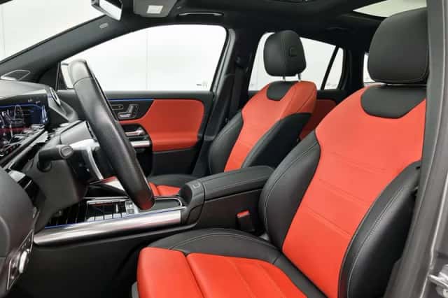 Mercedes-Benz GLA (2024) thumbnail 16