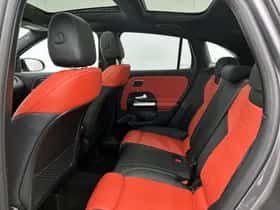 Mercedes-Benz GLA (2024) thumbnail 17