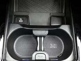 Mercedes-Benz GLA (2024) thumbnail 26