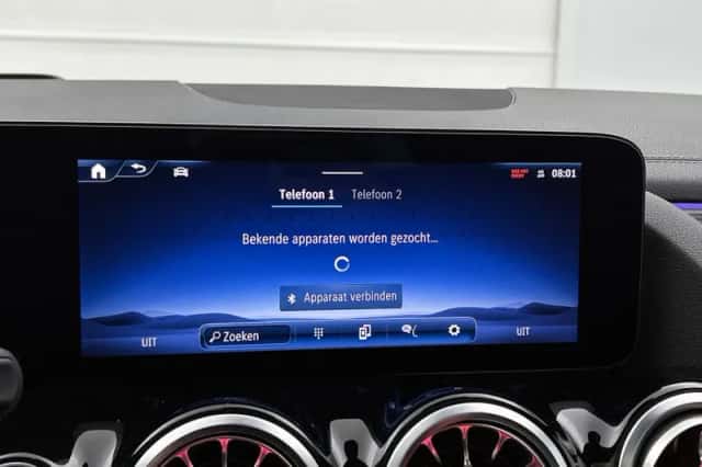 Mercedes-Benz GLA (2024) thumbnail 30