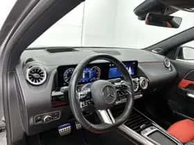 Mercedes-Benz GLA (2024) thumbnail 37