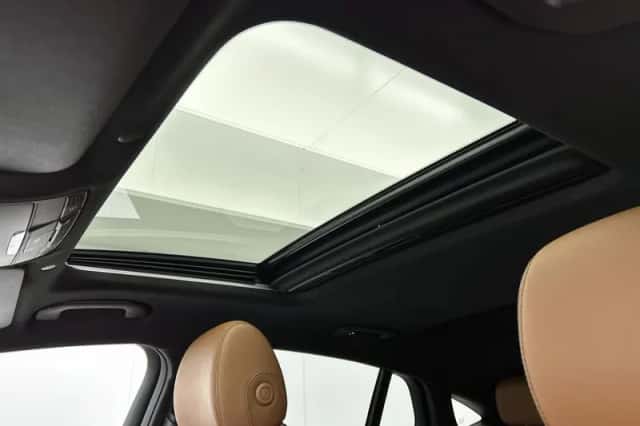 Mercedes-Benz GLC-Klasse (2021) thumbnail 4