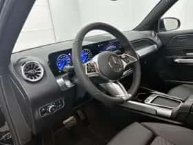 Mercedes-Benz EQB (2026) thumbnail 17