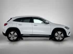 Mercedes-Benz GLA (2024) thumbnail 18
