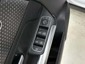 Mercedes-Benz GLA (2024) thumbnail 21