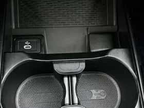 Mercedes-Benz GLA (2024) thumbnail 31