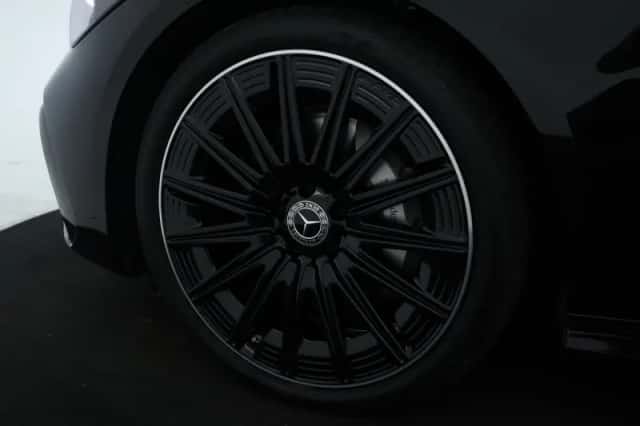 Mercedes-Benz CLE (2024) thumbnail 4