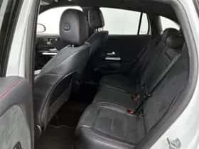 Mercedes-Benz GLA (2023) thumbnail 16