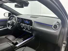 Mercedes-Benz GLA (2021) thumbnail 6