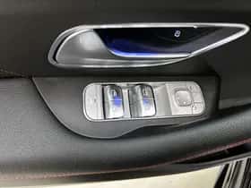 Mercedes-Benz GLE (2025) thumbnail 25