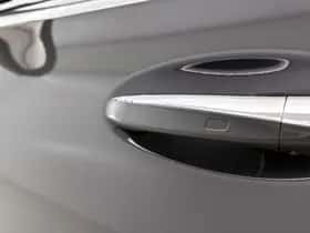 Mercedes-Benz GLE (2026) thumbnail 55