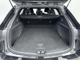 Suzuki Swace (2023) thumbnail 17