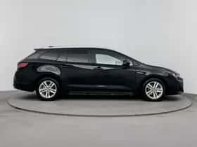 Suzuki Swace (2023) thumbnail 10