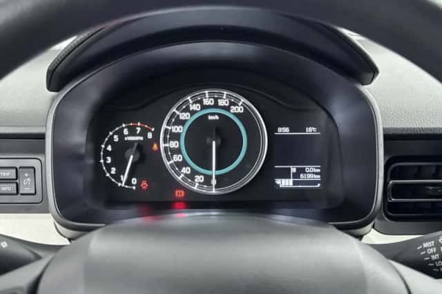 Suzuki Ignis (2017) thumbnail 5