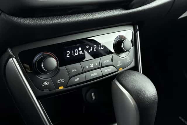 Suzuki S-Cross (2026) thumbnail 5