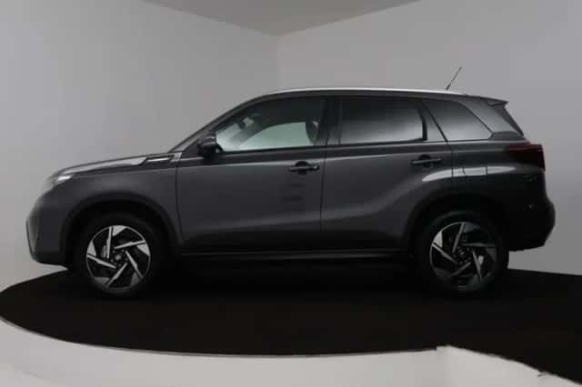 Suzuki Vitara (2026) thumbnail 3