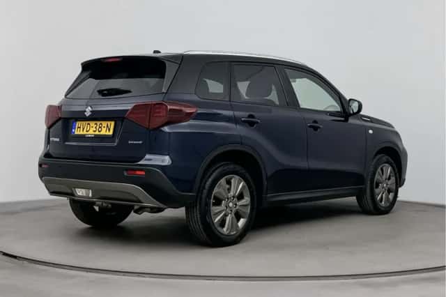 Suzuki Vitara (2025) thumbnail 2