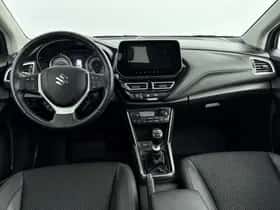 Suzuki S-Cross (2023) thumbnail 4