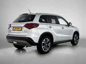 Suzuki Vitara (2022) thumbnail 2