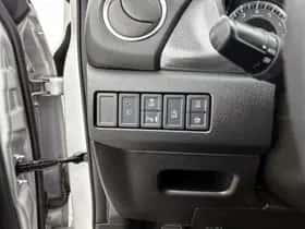 Suzuki Vitara (2022) thumbnail 32