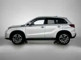 Suzuki Vitara (2022) thumbnail 3