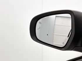 Suzuki Vitara (2022) thumbnail 38