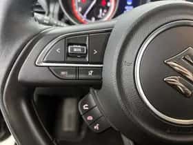 Suzuki Swift (2018) thumbnail 17