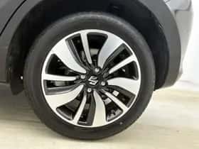 Suzuki Swift (2018) thumbnail 22