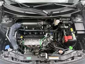 Suzuki Swift (2018) thumbnail 29
