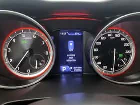 Suzuki Swift (2018) thumbnail 5