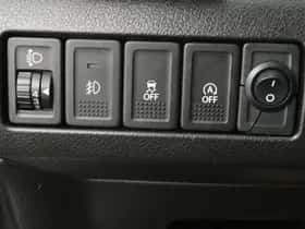 Suzuki Vitara (2015) thumbnail 18