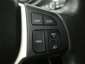 Suzuki Vitara (2015) thumbnail 21