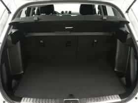 Suzuki Vitara (2015) thumbnail 10