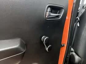 Suzuki Ignis (2024) thumbnail 24