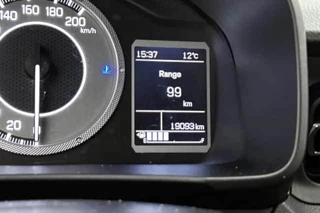 Suzuki Ignis (2024) thumbnail 5