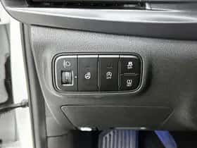 Hyundai i20 (2021) thumbnail 37