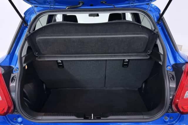 Suzuki Swift (2017) thumbnail 6