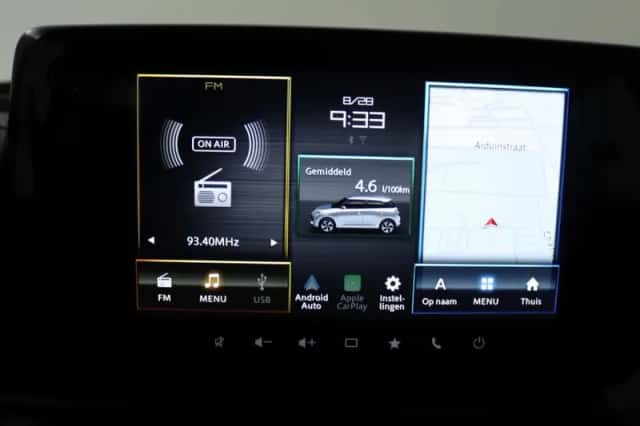 Suzuki Swift (2025) thumbnail 6