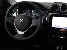 Suzuki Vitara (2025) thumbnail 7
