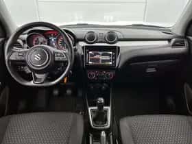Suzuki Swift (2024) thumbnail 4