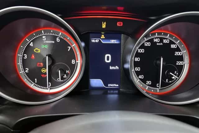 Suzuki Swift (2024) thumbnail 5