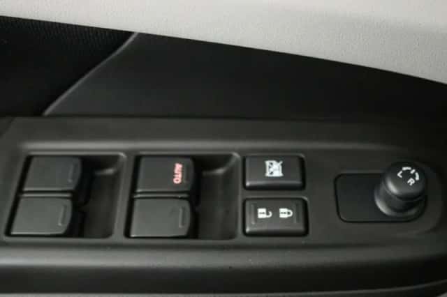 Suzuki Swift (2026) thumbnail 4