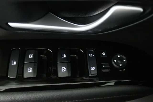 Hyundai Tucson (2023) thumbnail 4