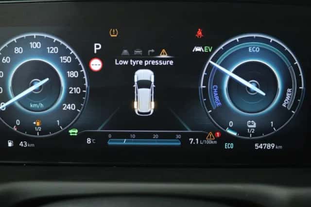 Hyundai Tucson (2023) thumbnail 6