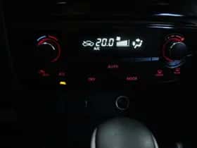 Suzuki Vitara (2020) thumbnail 13