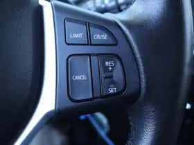 Suzuki Vitara (2020) thumbnail 5
